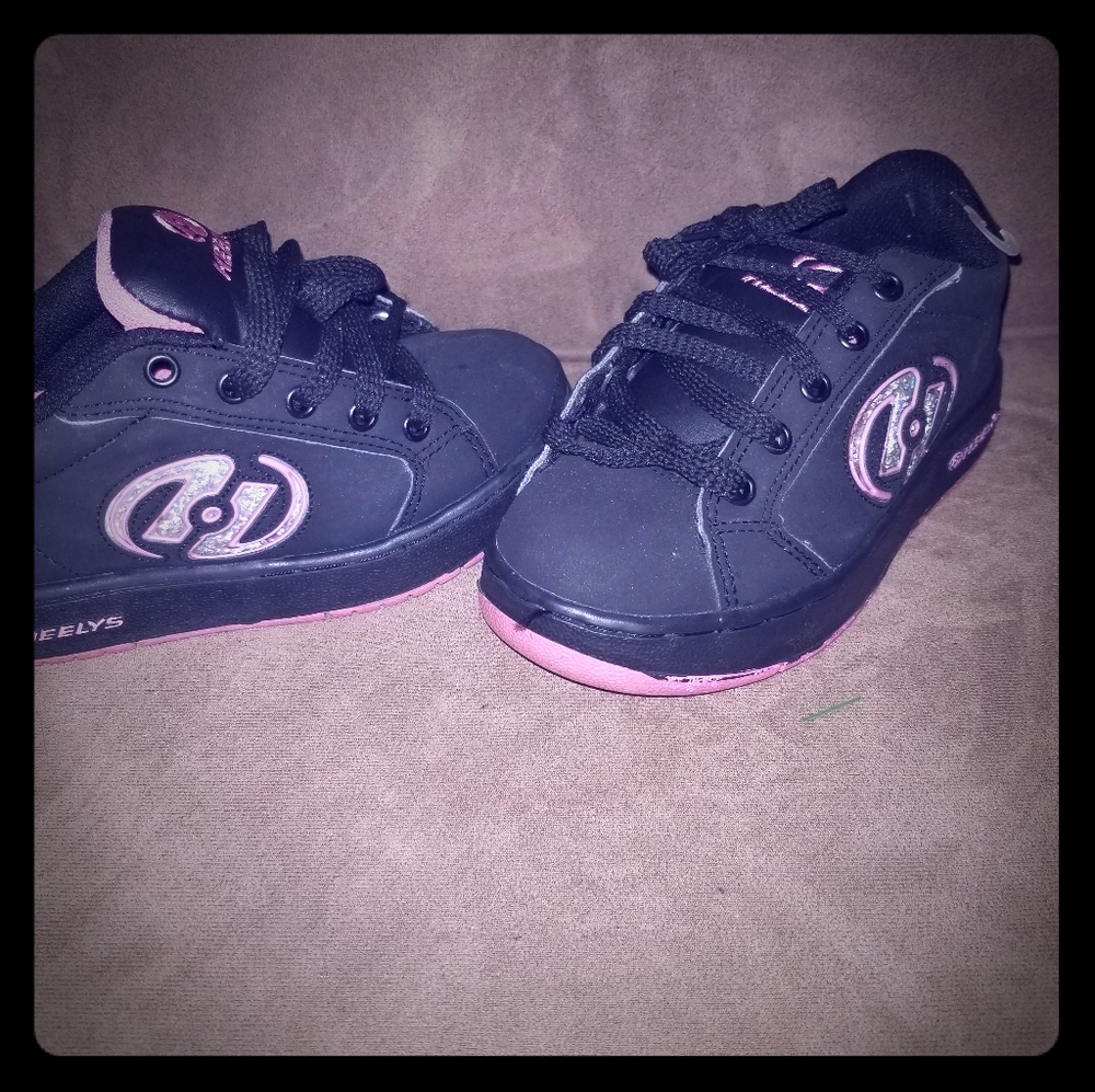Size 13 heelys